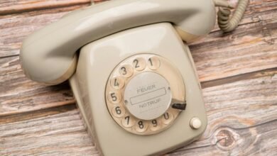 persistent phone call signal